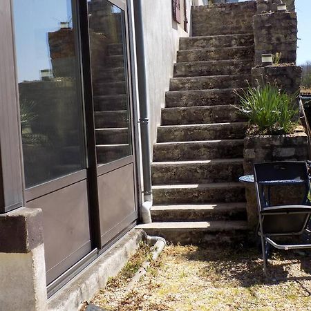 Vue Du Jardin Apartment Les Adjots Luaran gambar
